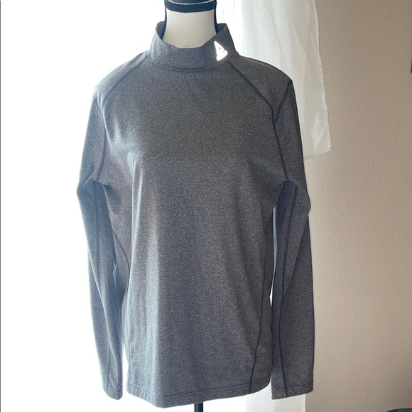 Reebok Other - Reebok Charcoal Long Sleeve Top